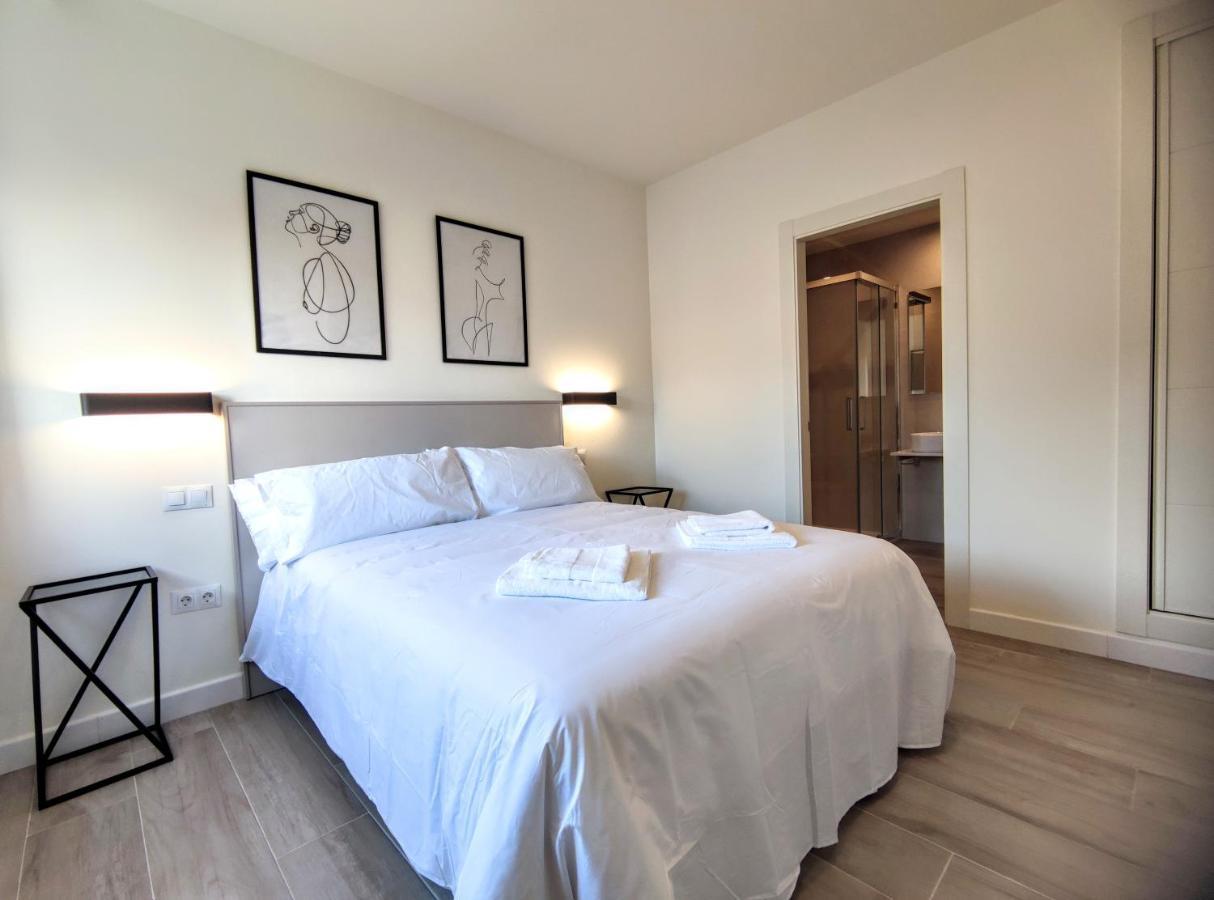 Edificio Duque Apartment Malaga Exterior photo